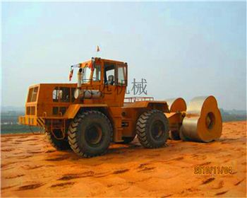 成都沖擊壓路機(jī)租賃機(jī)械性能參數(shù)分析