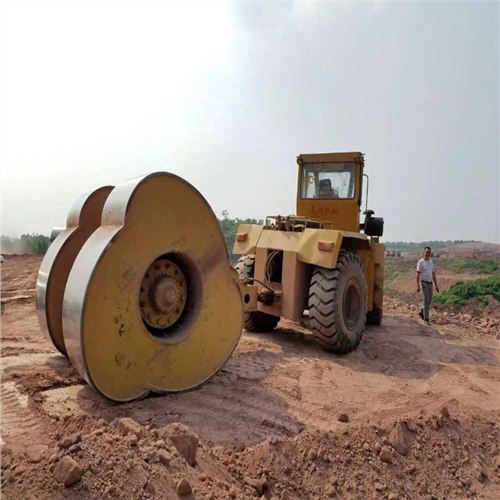 公路鐵路施工中為什么廣泛使用昊遠機械沖擊式壓路機進行沖擊補強壓實？